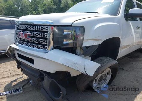 2011 GMC Sierra 2500Hd Denali from USA, damaged, VIN 1GT125C85BF191217